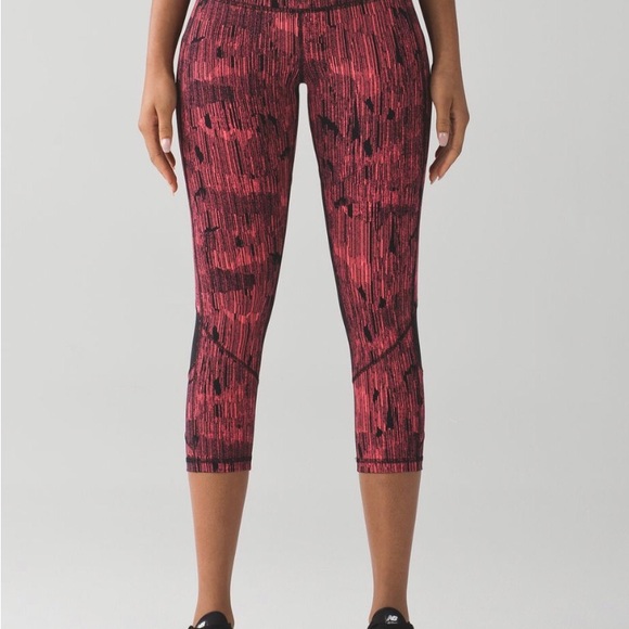 lululemon athletica Pants - Lululemon Pace Rival Crop Down Pour Electric Coral Leggings